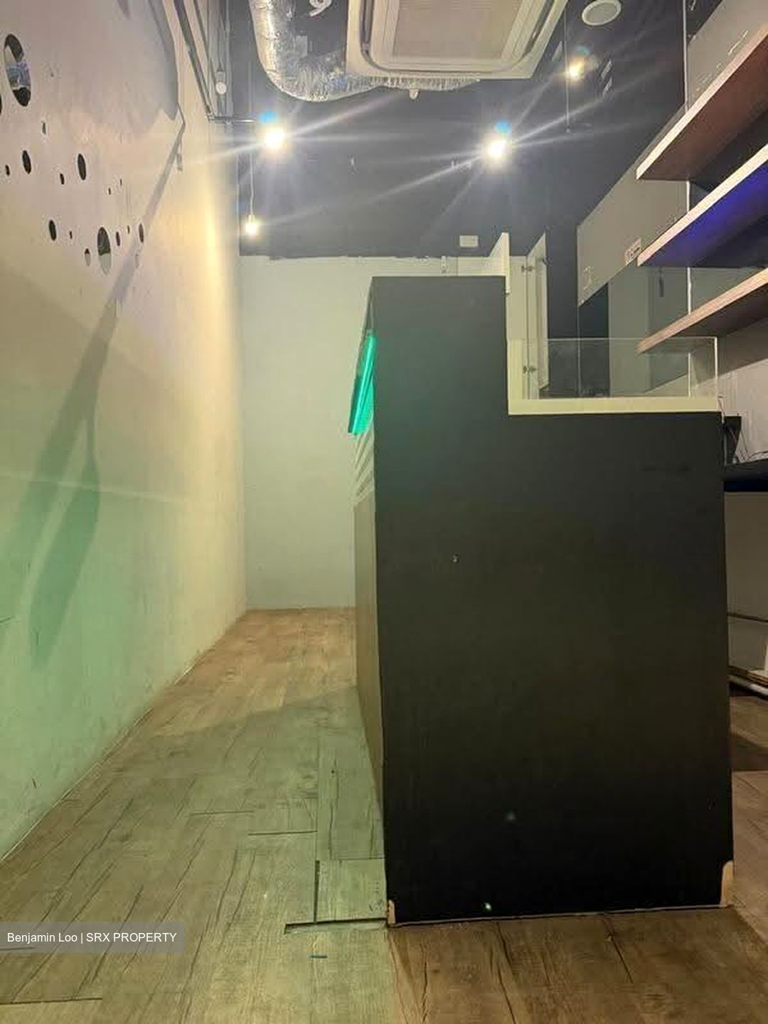 Oxley Tower (D1), Retail #615649051